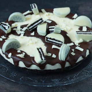 No-Bake-Witte-Chocolade-Oreo-Cheesecake