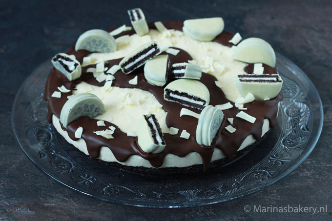 Wonderbaar No-Bake Witte Chocolade Oreo Cheesecake - Marina's Bakery GO-42